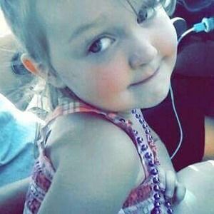 Meet your Posher, Sayj